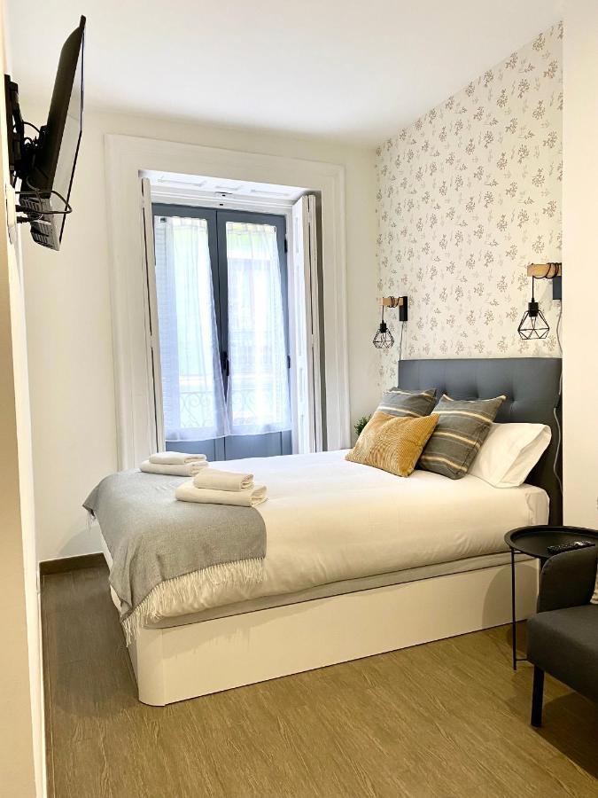 Apartamentos Fuencarral Madrid Exteriér fotografie