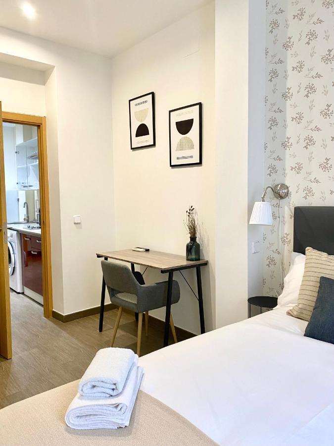 Apartamentos Fuencarral Madrid Exteriér fotografie